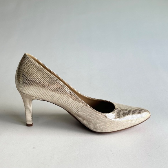 Naturalizer Gold Silver Leather Point Toe Heels size 8.5 - Picture 5 of 15